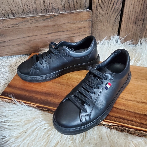 Moncler Alodie Low Top Sneaker - Picture 1 of 6